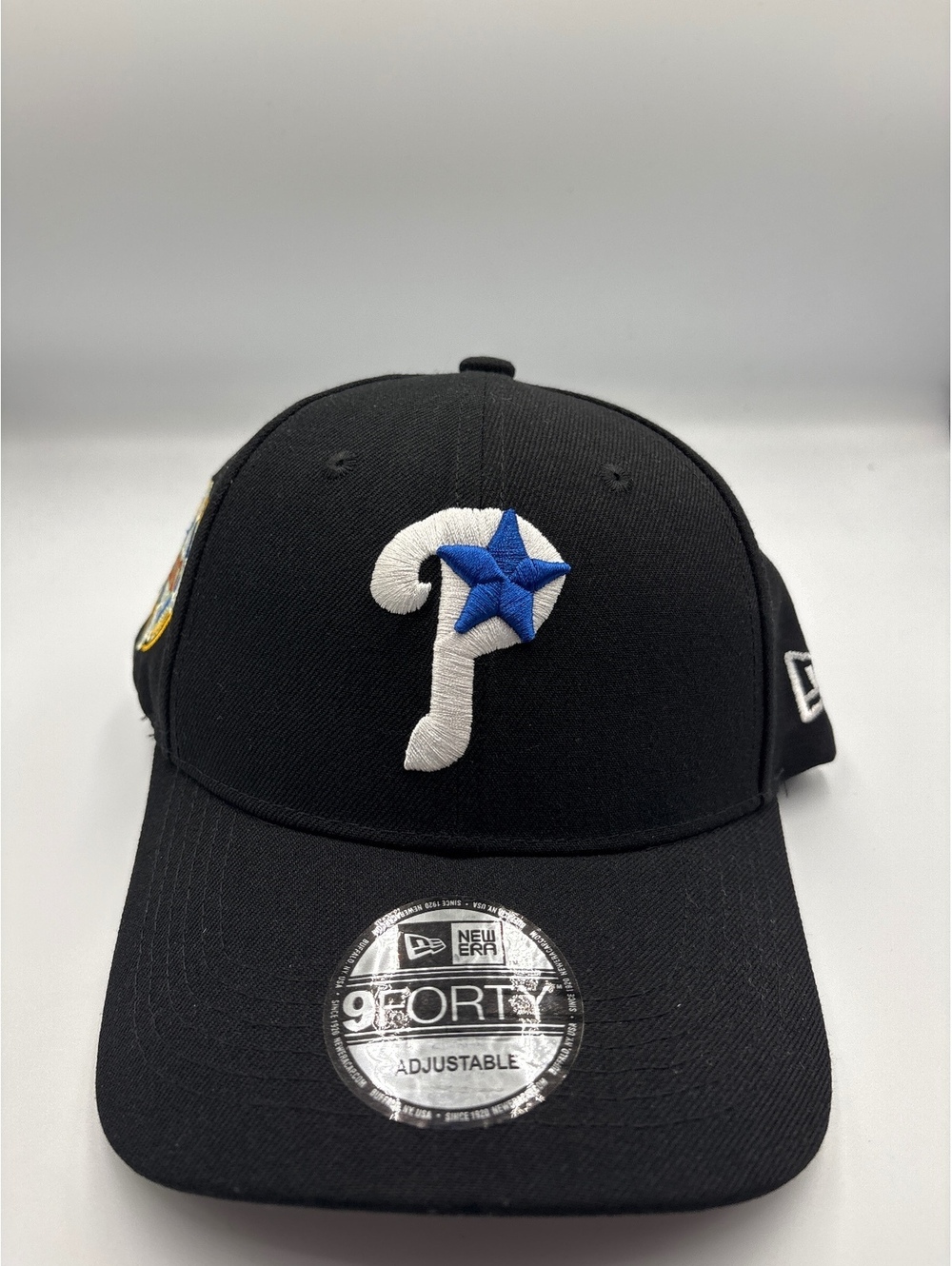 New Era 9FORTY Adjustable Philadelphia Phillies Black Baseball Cap